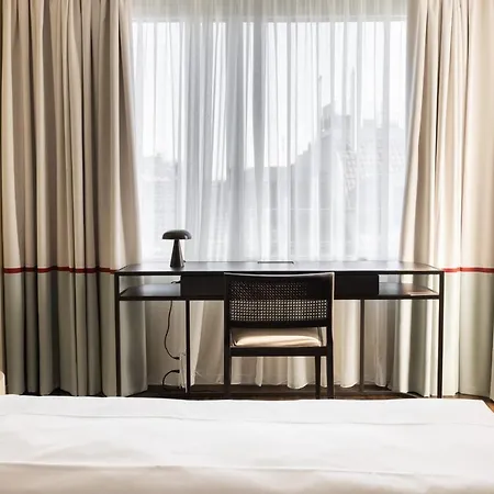 Ema House Serviced Superior Seefeld Zurich