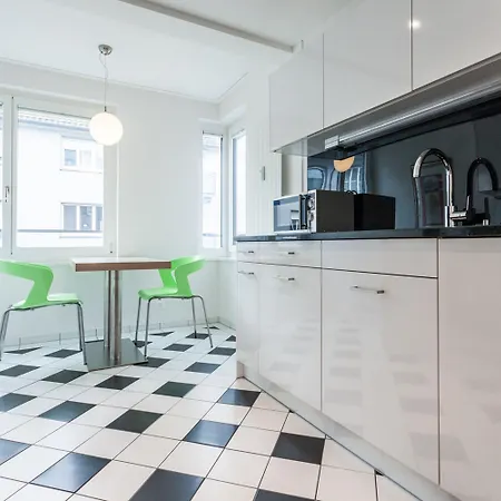 Ema House Serviced Superior Seefeld