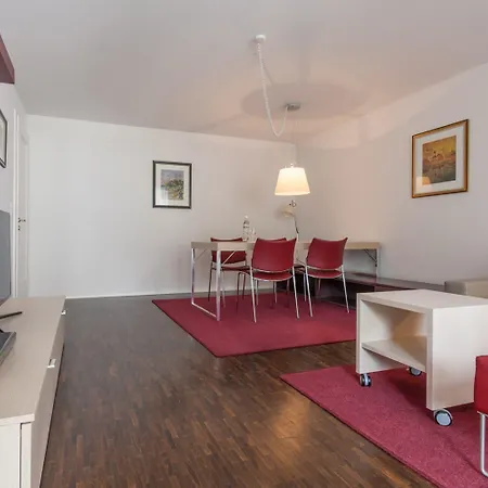 Ema House Serviced Superior Seefeld