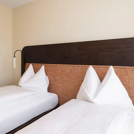 Apartment Ema House Serviced Superior Seefeld