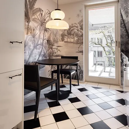 Ema House Serviced Superior Seefeld アパート