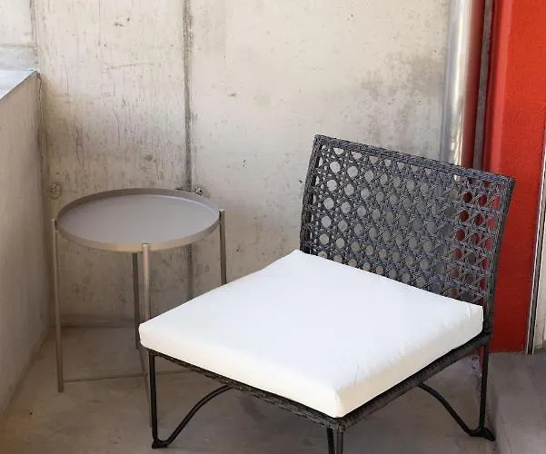 Ema House Serviced Superior Seefeld * Curych