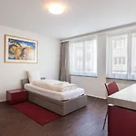 Ema House Serviced Superior Seefeld * Zurich