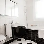 Ema House Serviced Superior Seefeld *