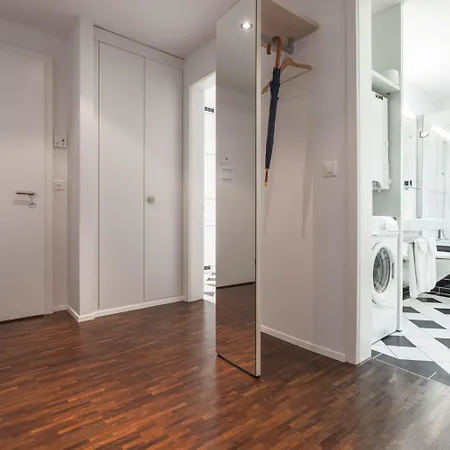 Ema House Serviced Superior Seefeld 취리히