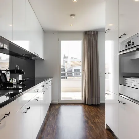 아파트 Ema House Serviced Superior Seefeld 취리히