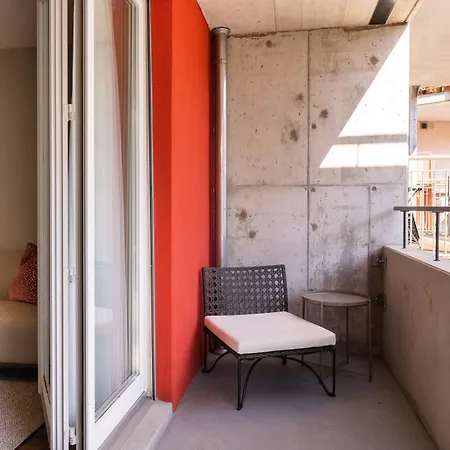 Ema House Serviced Superior Seefeld 아파트