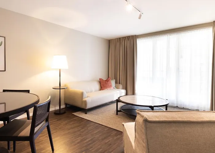 Ema House Serviced Superior Seefeld Ζυρίχη