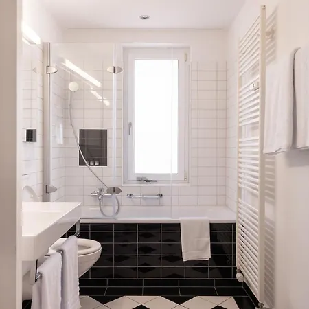 Ema House Serviced Superior Seefeld Zürich