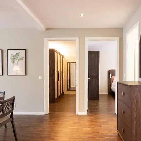 Ema House Serviced Superior Seefeld Lägenhet