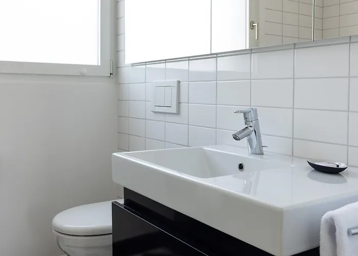 Апартаменты Ema House Serviced Superior Seefeld Цюрих